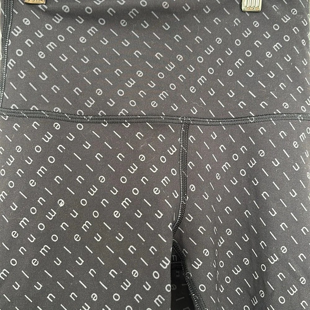 Lululemon Wunder train leggings - Picture 2 of 5